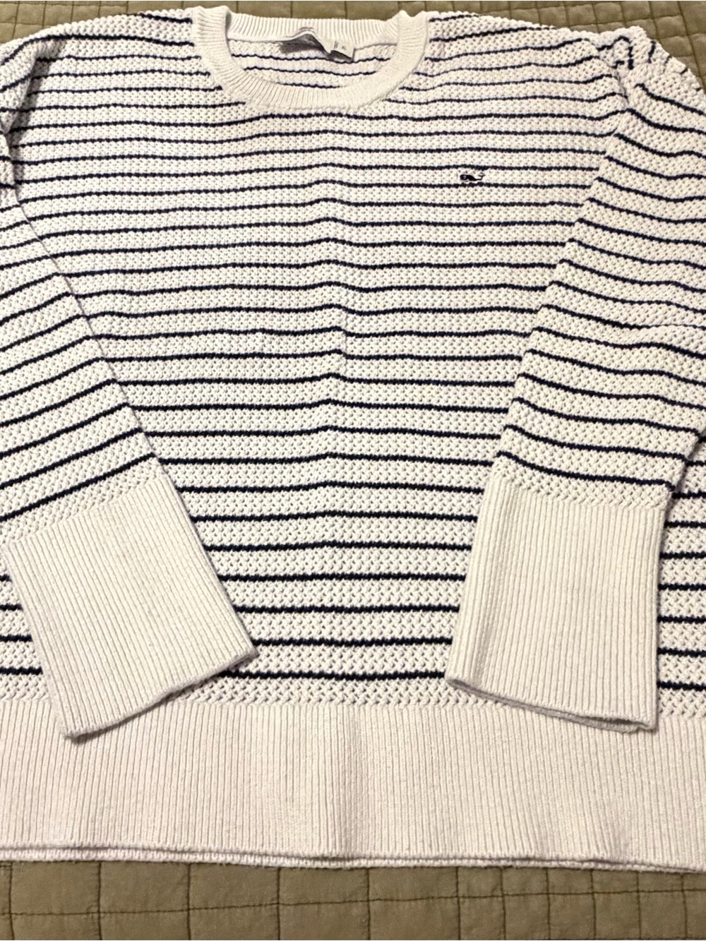 Vineyard Vines White Crewneck Sweater with Navy Stripe Detail